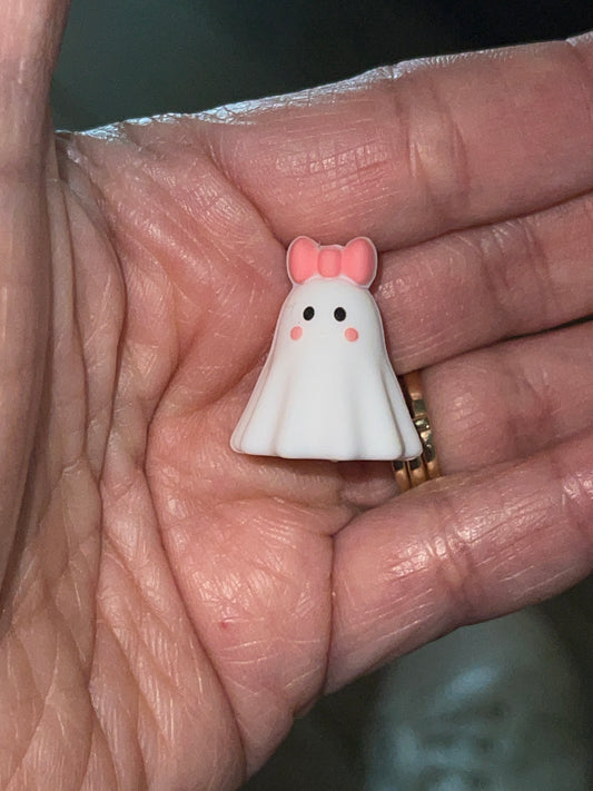 3D Ghost with pink bow